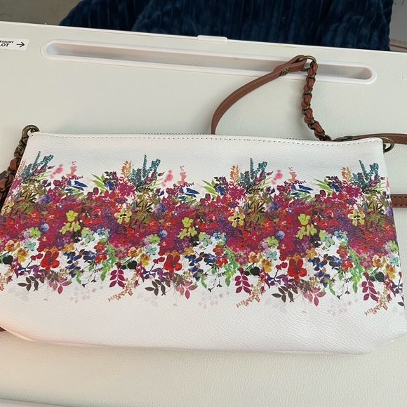 NWT Elliott Lucca 3 way demi bag - Picture 11 of 15